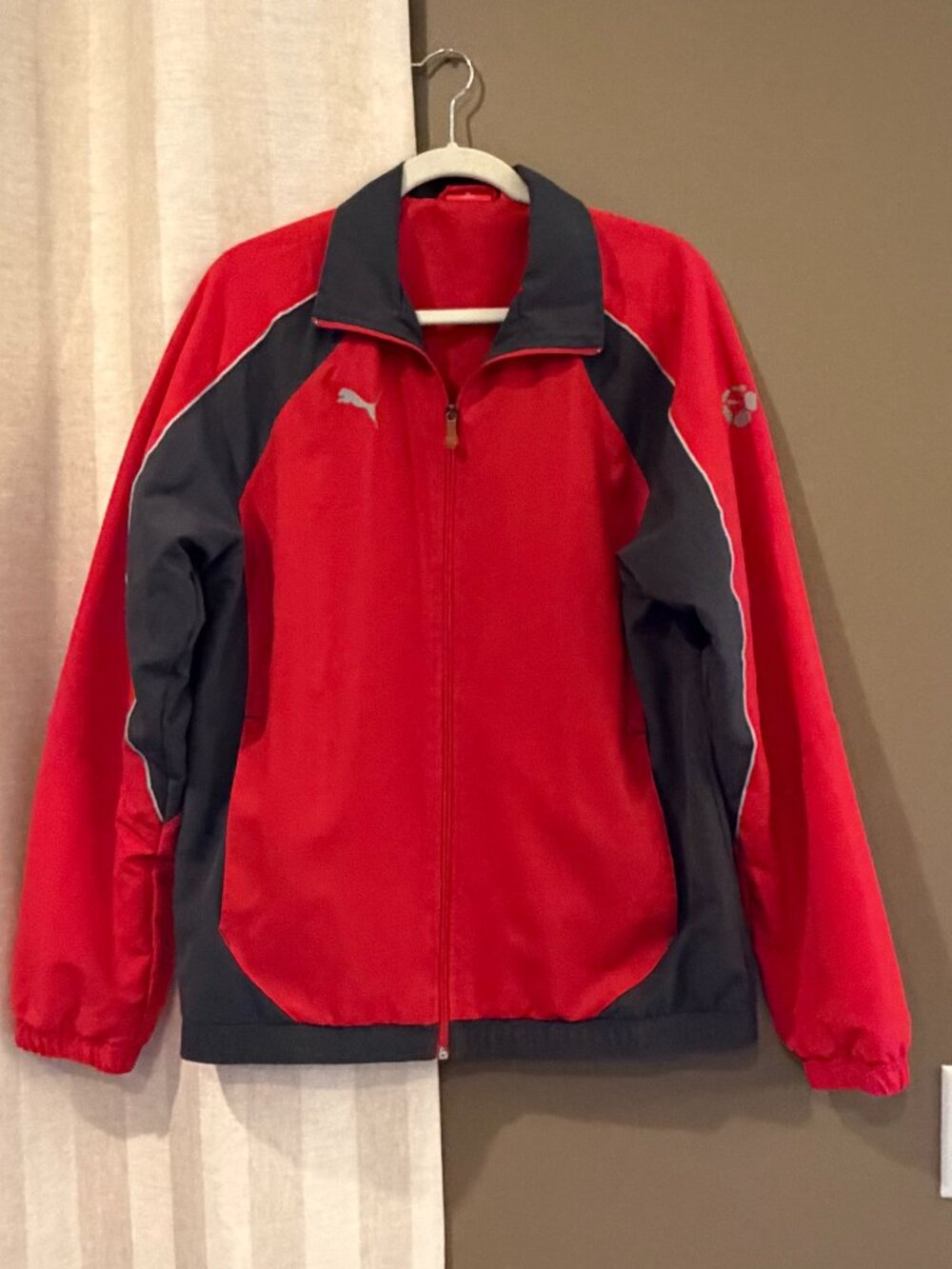 Puma Vintage Y2K Men's Red & Gray Full Zip Sport Jacket Windbreaker, Size Medium